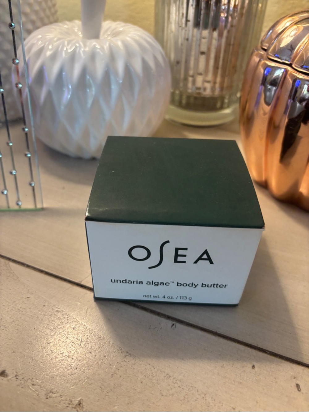 Sea Undaria Algae Body Butter — Dark Green & White